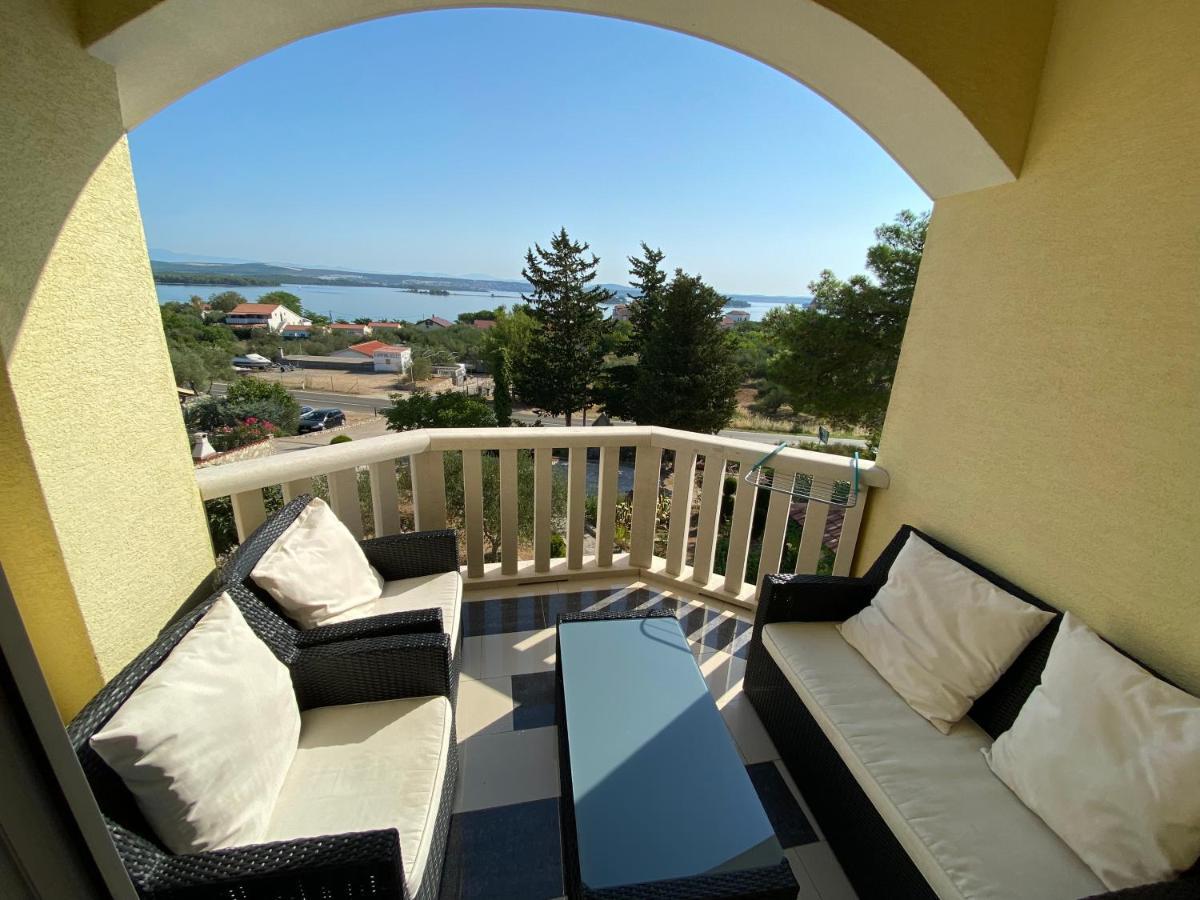 Apartments Villa Lora Kraj  Dış mekan fotoğraf