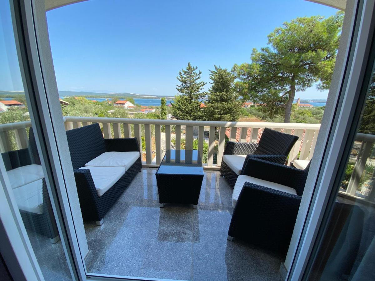 Apartments Villa Lora Kraj  Dış mekan fotoğraf