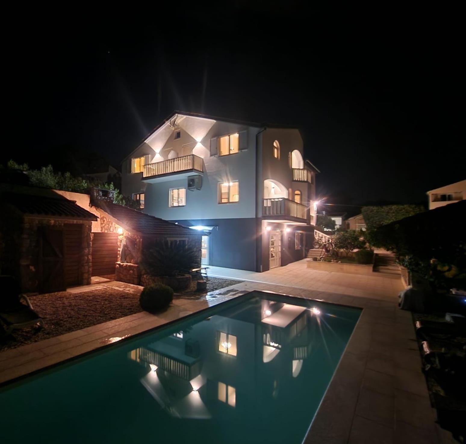 Apartments Villa Lora Kraj  Dış mekan fotoğraf